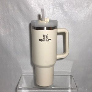 Stanley Brand Cream Quencher H2.0 FlowState 40 oz. Insulated Tumbler Travel Cup